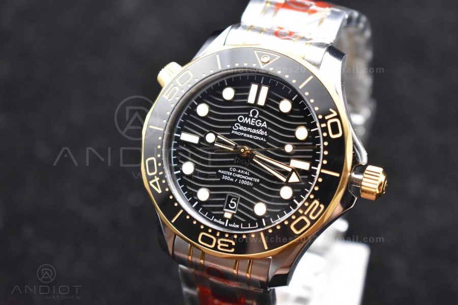 Seamaster Diver 300M SS/YG ORF 1:1 Best Edition Black Ceramic Black Dial on SS Bracelet A8800 