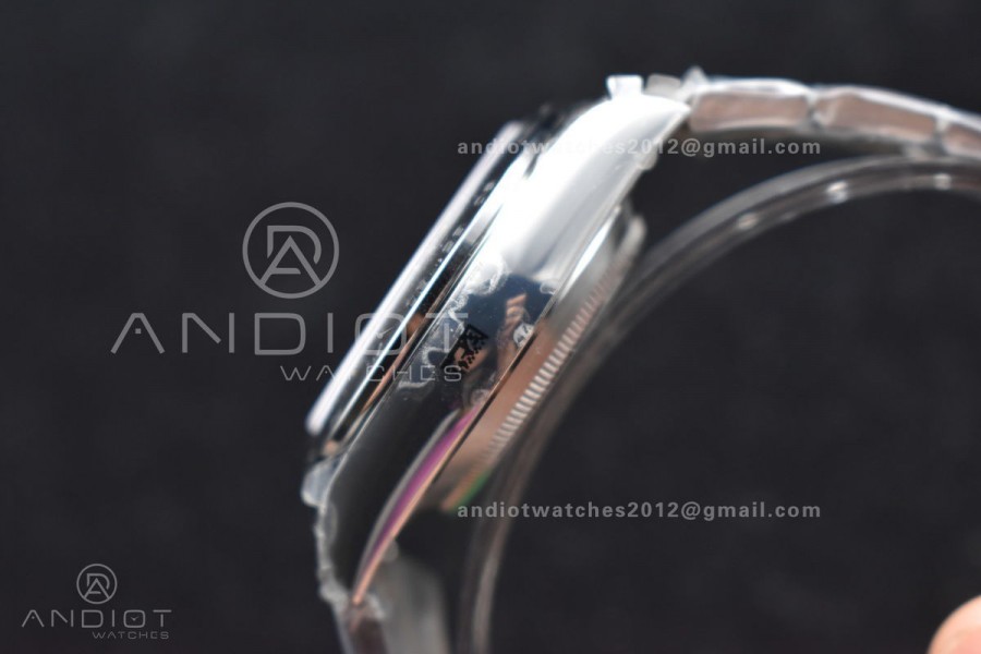 Daytona SS TWF SS Bezel Gray/Black Dial on SS Bracelet A7750