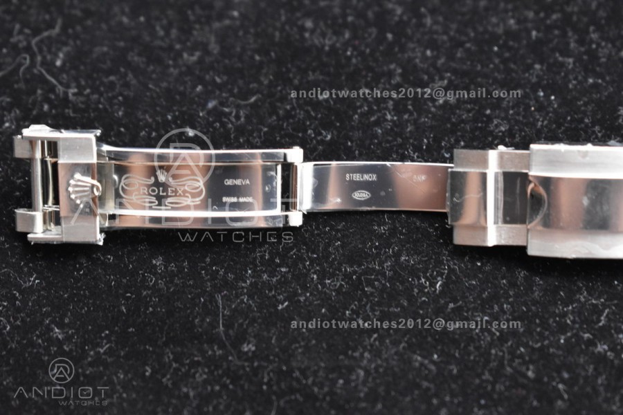 Daytona SS TWF SS Bezle White Dial on SS Brcelet A4130 