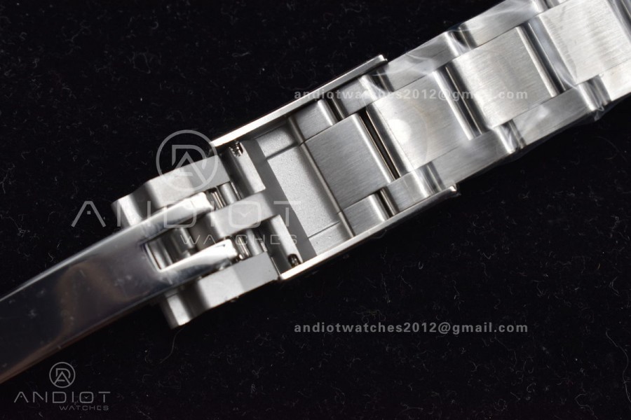 Daytona SS TWF SS Bezle White Dial on SS Brcelet A4130 