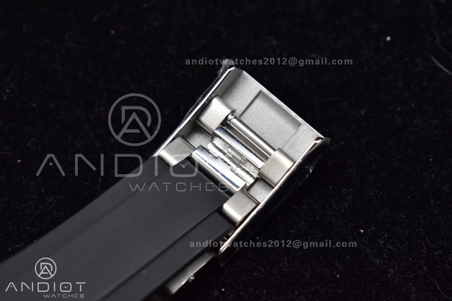 Daytona 116519 Clean 1:1 Best Edition 904L SS Case Silver/Black Dial on Rubber Strap SA4130 V2