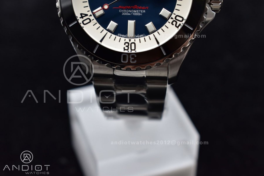 SuperOcean Automatic 44 TF 1:1 Best Edition Blue/White Dial on SS Bracelet A2824