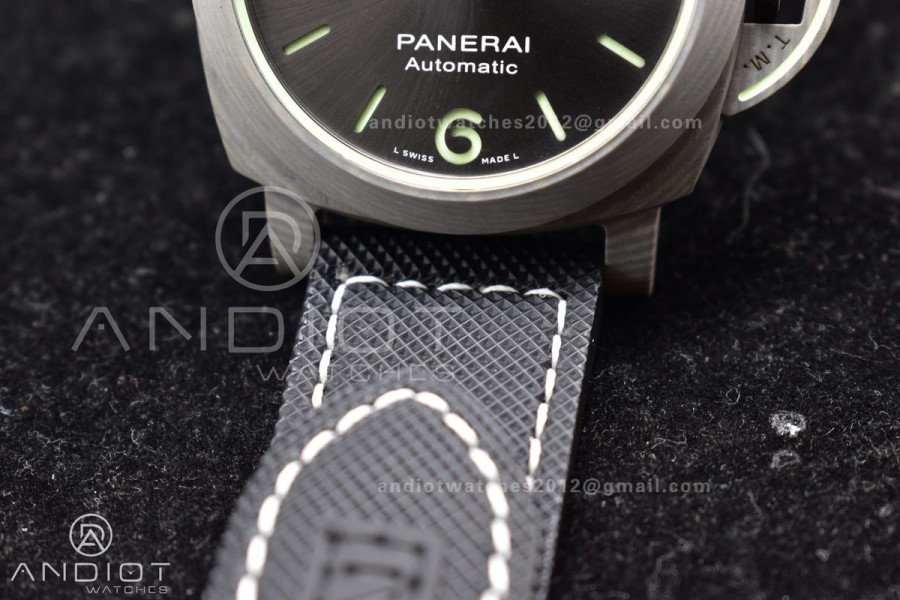 PAM1119 Lum. Marina Auto 44mm FC/NY VSF P9010