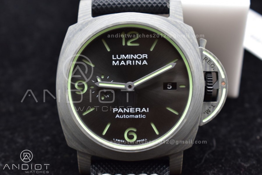PAM1119 Lum. Marina Auto 44mm FC/NY VSF P9010