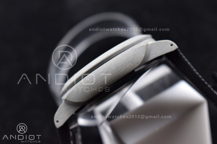 PAM1119 Lum. Marina Auto 44mm FC/NY VSF P9010