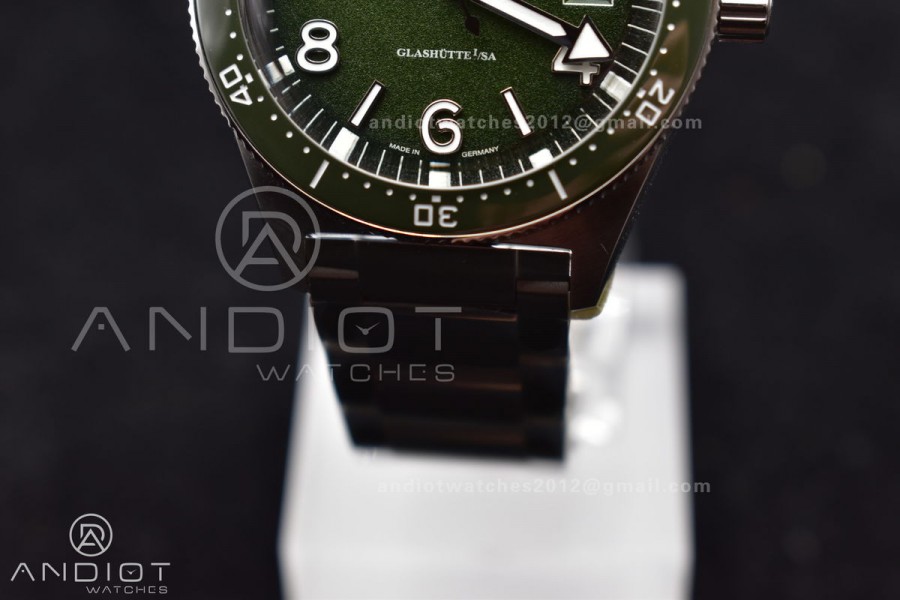 RXW Factory Spezialist SeaQ 39mm 1:1 Best Version Green