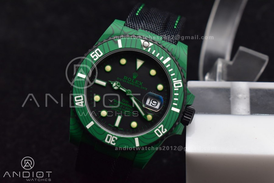 Submariner DIW Green Carbon VSF 1:1 Best Edition Black Dial on Black Nylon Strap VS3135