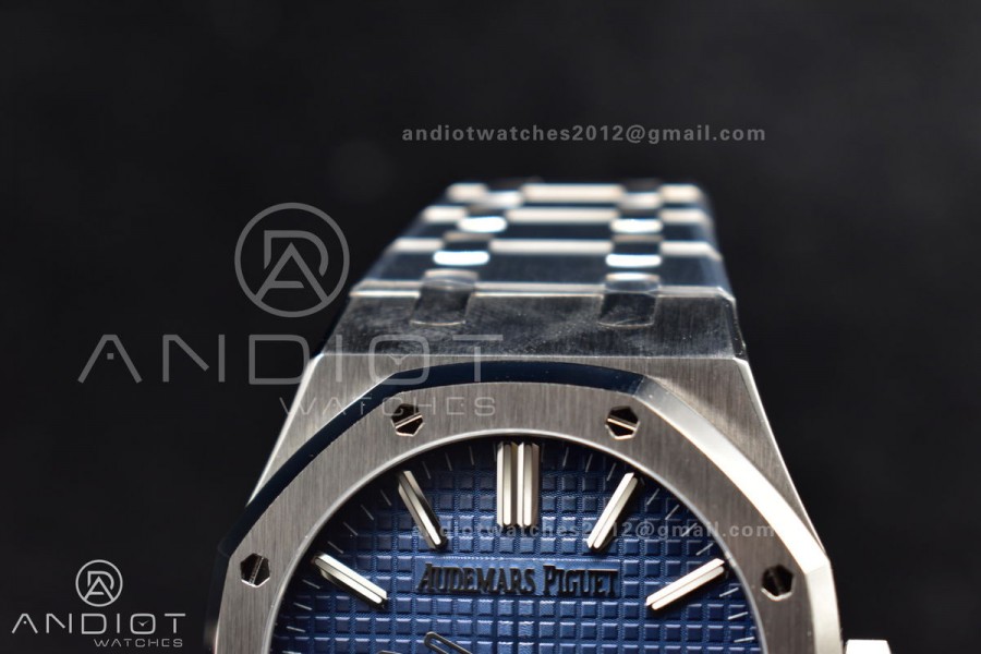 Royal Oak 41mm 15510 "50th Anniversary" SS ZF 1:1 Best Edition Blue Textured Dial on SS Bracelet A4302