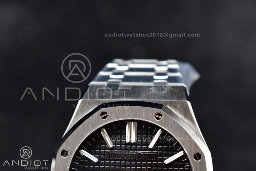Royal Oak 41mm 15510 "50th Anniversary" SS ZF 1:1 Best Edition Black Textured Dial On SS Bracelet A4302