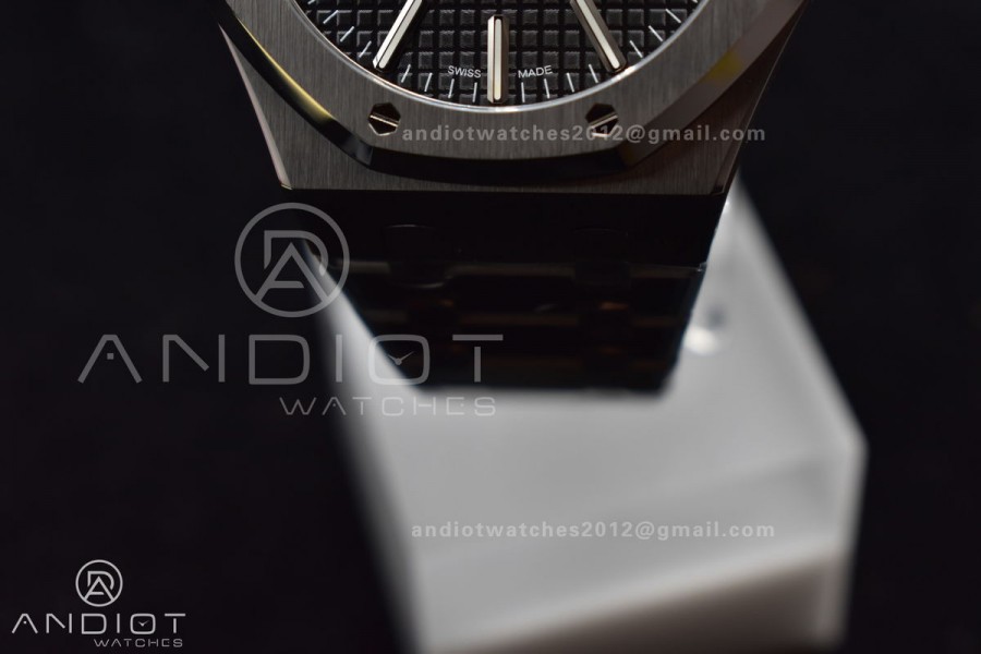 Royal Oak 41mm 15510 "50th Anniversary" SS ZF 1:1 Best Edition Black Textured Dial On SS Bracelet A4302
