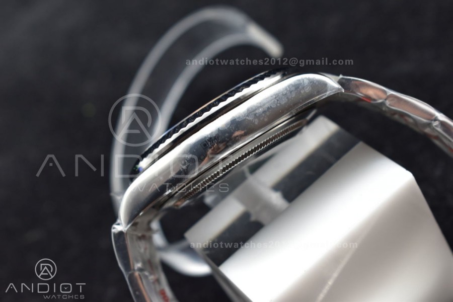 Skydweller SS TWF Best Edition Black Dial on SS Bracelet A23J