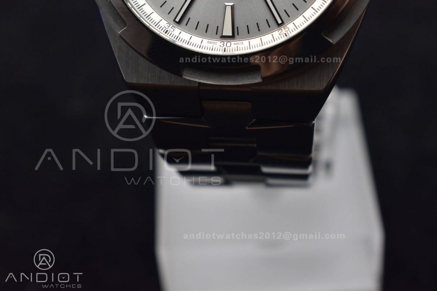 Overseas 4500V SS ZF 1:1 Best Edition Silver Dial on SS Bracelet A5100