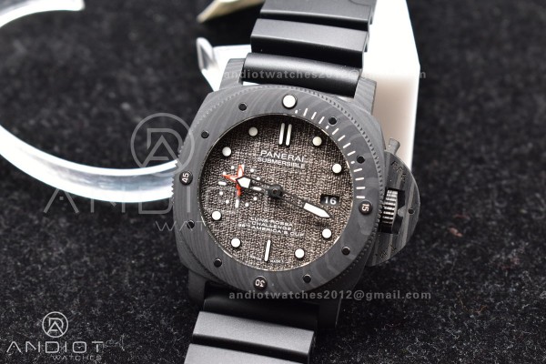 VS Factory PAM 1039 Submersible Luna Rossa GMT 47m...