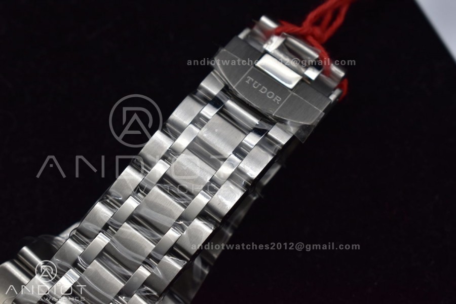 Tudor Royal V7F 1:1 Best Edition Blue Dial on SS Strap A2836 