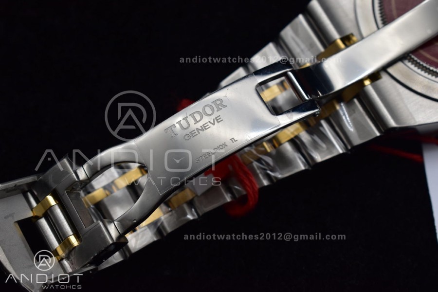 Tudor Royal V7F 1:1 Best Edition Black Dial On YG/SS Strap A2836