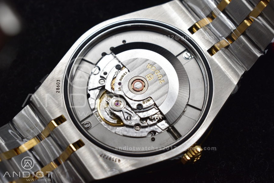 Tudor Royal V7F 1:1 Best Edition Black Dial On YG/SS Strap A2836
