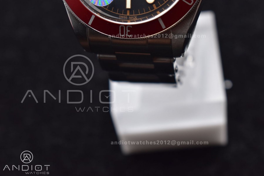 Heritage Black Bay Red Bezel ZF 1:1 Best Edition on SS Bracelet A2824