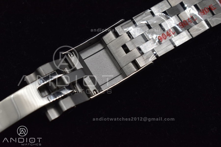 GMT Master II 126710 BLNR Batman 904L SS C+F 1:1 Best Edition Black Dial on Jubilee Bracelet VR3285