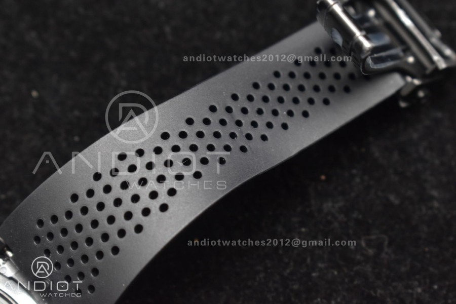 TAG Heuer Carrera Calibre Heuer 01 CLEP Special Edition CAR201J