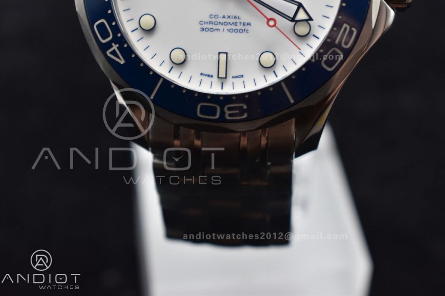 Seamaster Diver 300M SS "COMMANDER’S WATCH" AIF Limited Edition on SS Bracelet A2824 