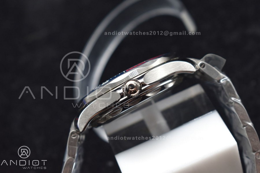 Seamaster Diver 300M SS "COMMANDER’S WATCH" AIF Limited Edition on SS Bracelet A2824 