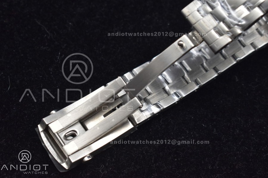 Seamaster Diver 300M SS "COMMANDER’S WATCH" AIF Limited Edition on SS Bracelet A2824 