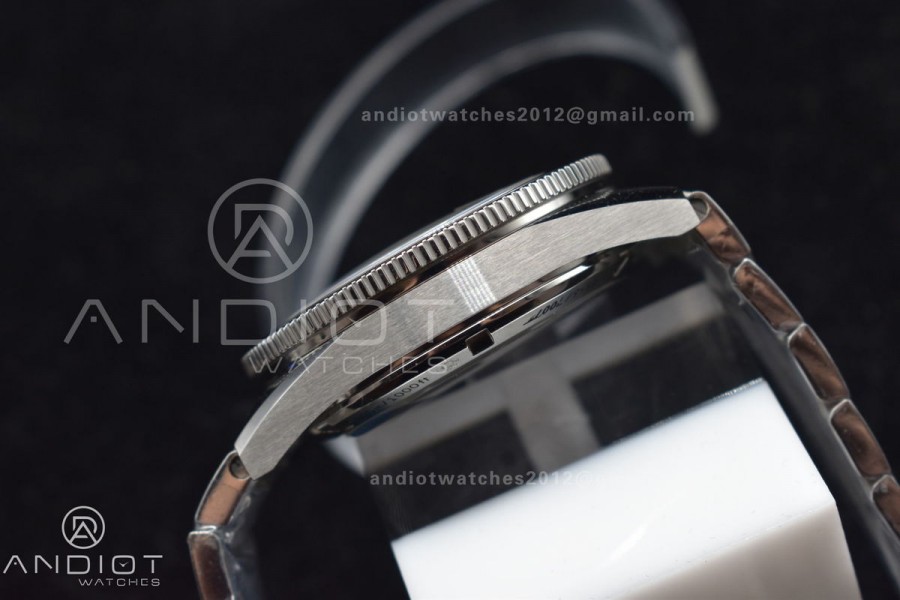 Seamster 300 "Spectre" Limited Edition VSF 1:1 Best Edition on SS Bracelet A8400 Super Clone V2
