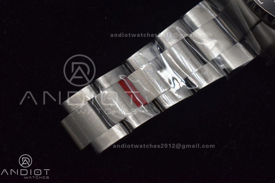 Seadweller 126600 43mm 904L SS/SS Blk VSF VS3235