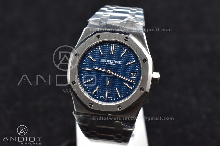 Royal Oak 39mm 15202 SS ZF 1:1 Best Edition Blue Textured Dial on SS Bracelet A2121 