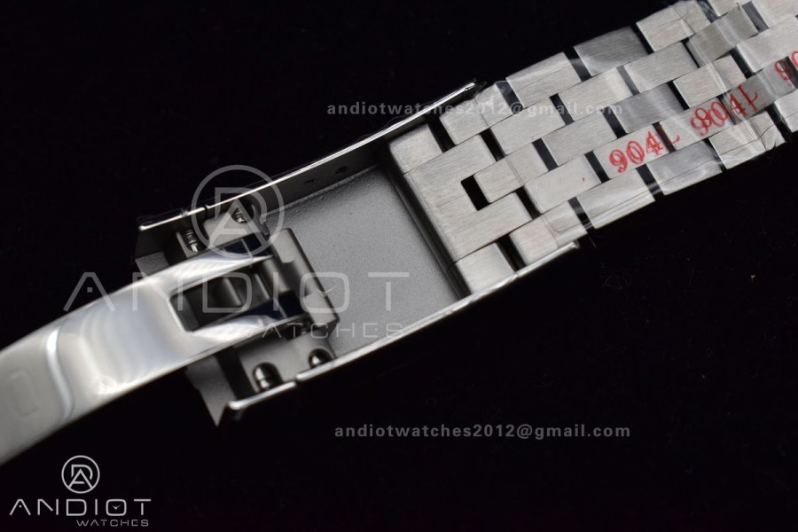 DateJust 41 126334 Clean 904L Steel Grey Stick Dial on Jubilee Bracelet 3235