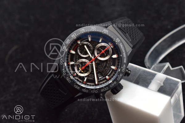 Carrera Cal. HEUER 01 45mm Full Blk Ceramic XF A18...