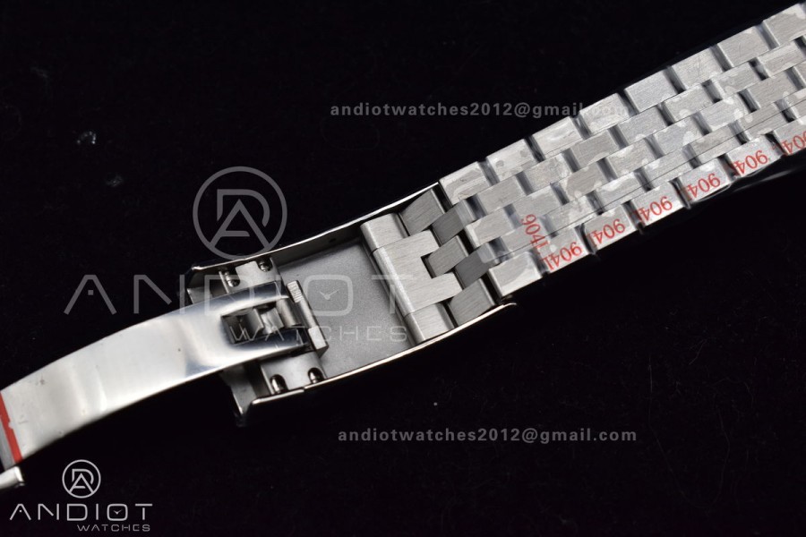 Skydweller SS Noob Best Edition Black Dial on SS Jubilee Bracelet A23J