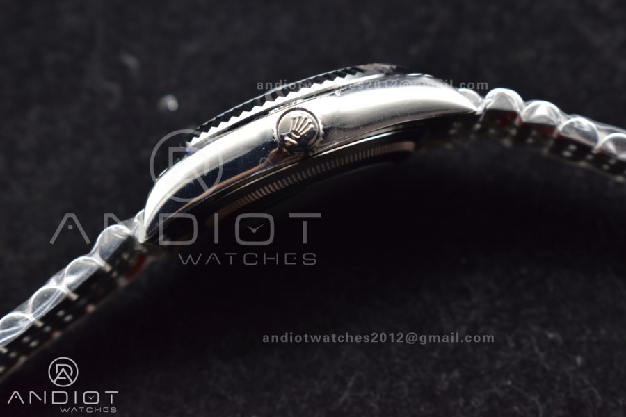Skydweller SS Noob Best Edition Black Dial on SS Jubilee Bracelet A23J