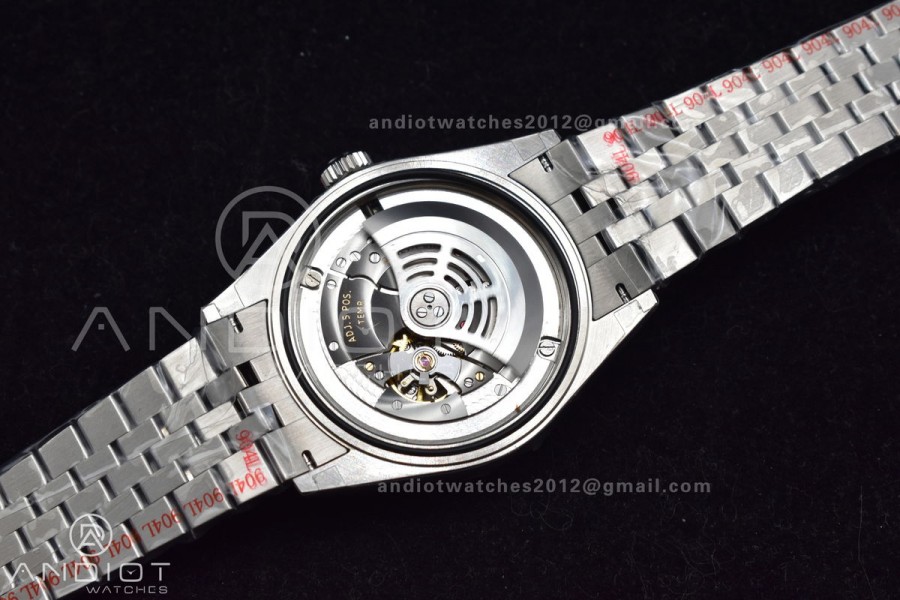 Skydweller SS Noob Best Edition Black Dial on SS Jubilee Bracelet A23J