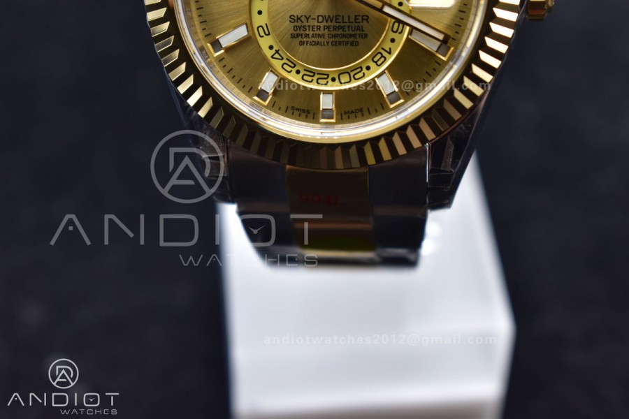 Skydweller SS/YG Noob Best Edition YG Dial on SS/YG Bracelet A23J