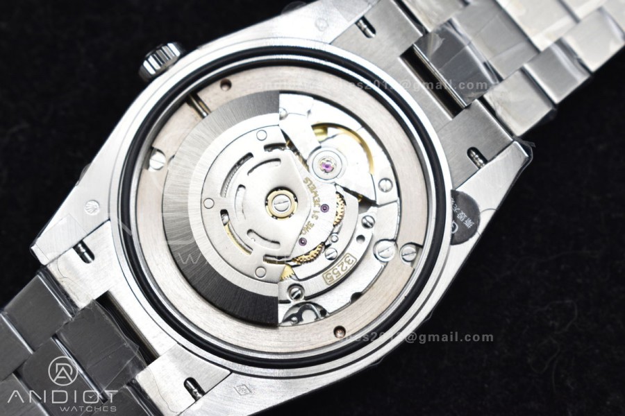 DayDate 40 SS GSF Gain Weight Iced Blue Crystal Dial On President Bracelet A2836