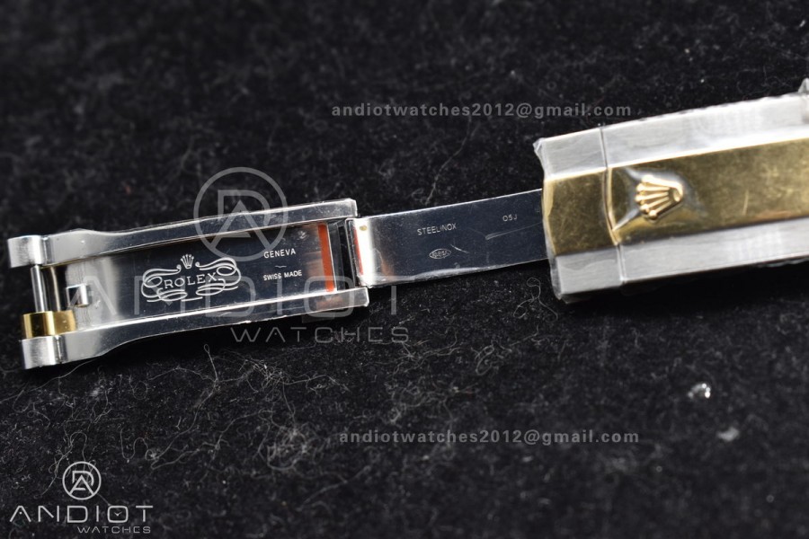 Skydweller SS/YG Noob Best Edition White Dial On SS/YG Bracelet A23J