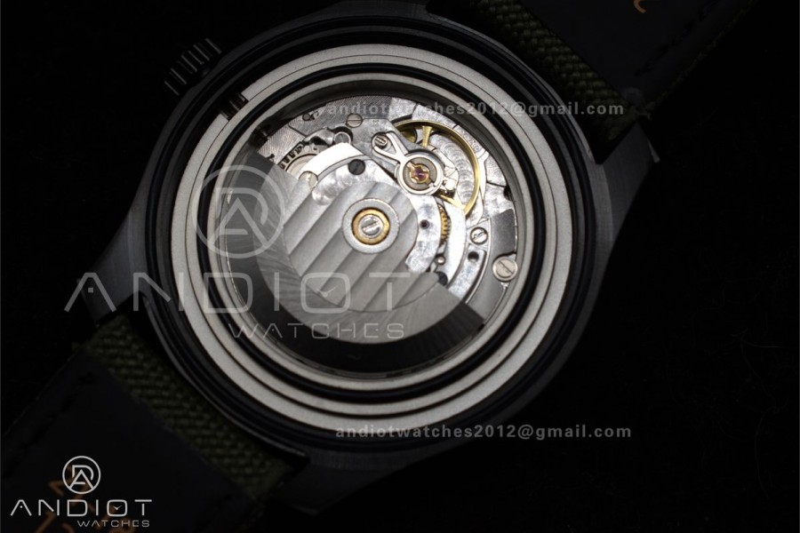 Navitimer 8 Automatic 41mm PVD TF 1:1 Best Edition Green Dial on Green Nylon Strap A2824