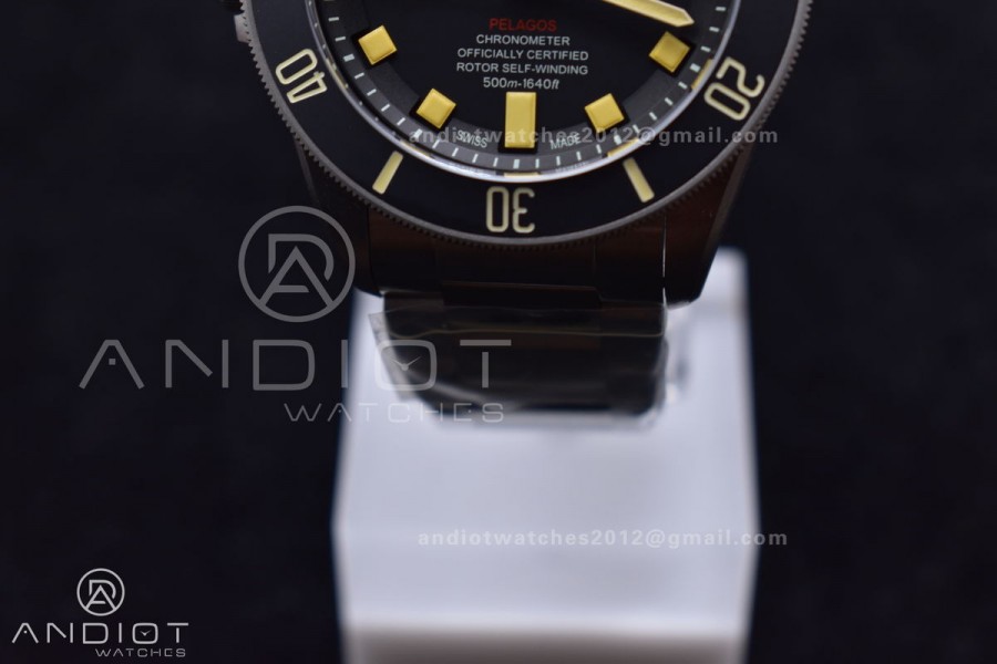 Pelagos Titanium LHD XF 1:1 Best Edition Black Dial on Titanium Bracelet A2824