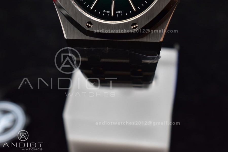 Royal Oak 39mm 16202 "50th Anniversary" SS ZF 1:1 Best Edition Green Textured Dial On SS Bracelet A7121