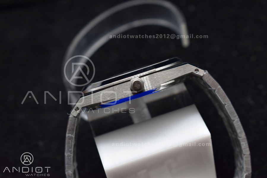 Royal Oak 39mm 16202 "50th Anniversary" SS ZF 1:1 Best Edition Blue Textured Dial on SS Bracelet A7121