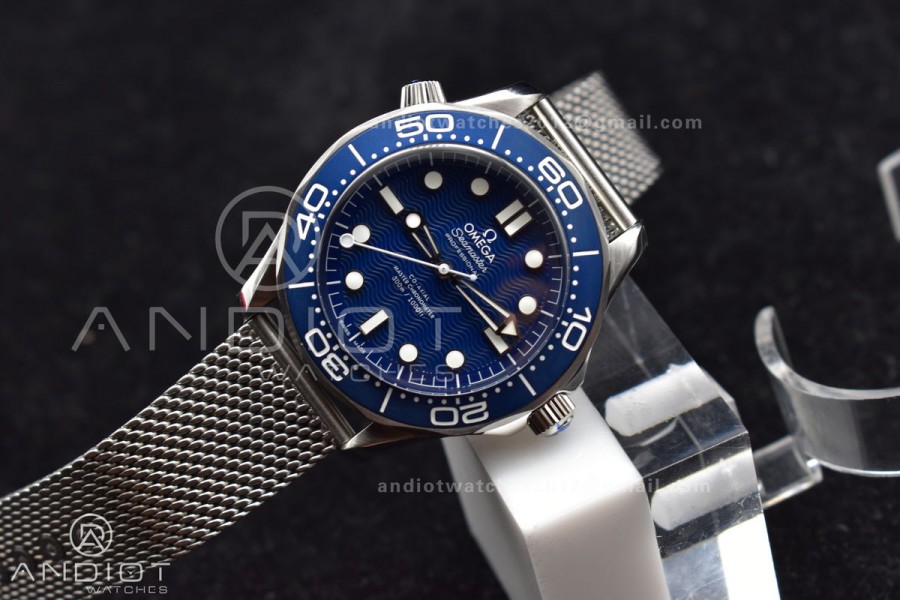 Seamaster 300M 42mm James Bond 60th anniversary VSF Best Edition on Mesh Bracelet A8806