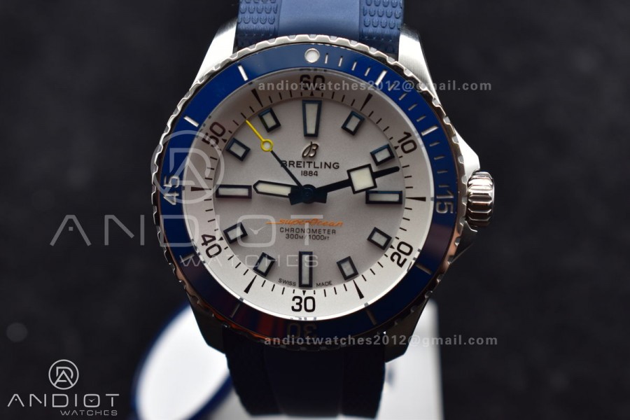 SuperOcean Automatic 42 SS BLSF 1:1 Best Edition White Dial on Blue Rubber Strap A2824