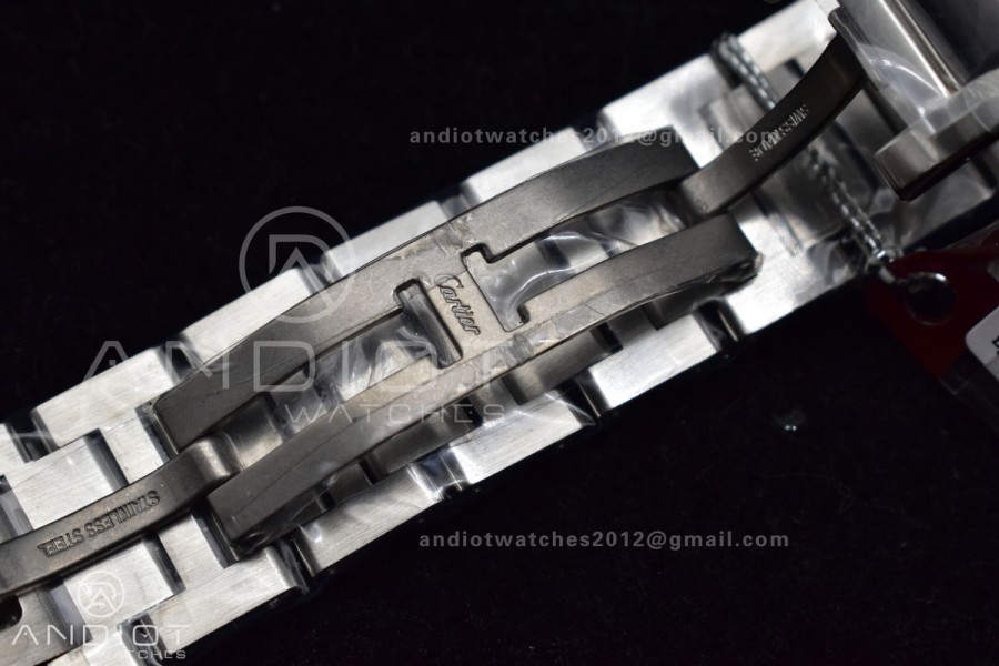 Tank Solo 27.5mm K11F SS White Dial On SS Bracelet Ronda Quartz