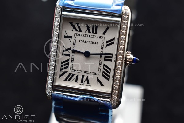 Tank Solo 27.5mm K11F SS White Dial With Diamond B...
