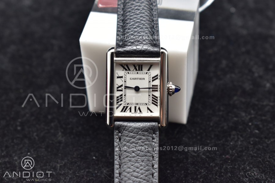 Tank Solo 22mm K11F SS White Dial on Black Leather Strap Ronda Quartz