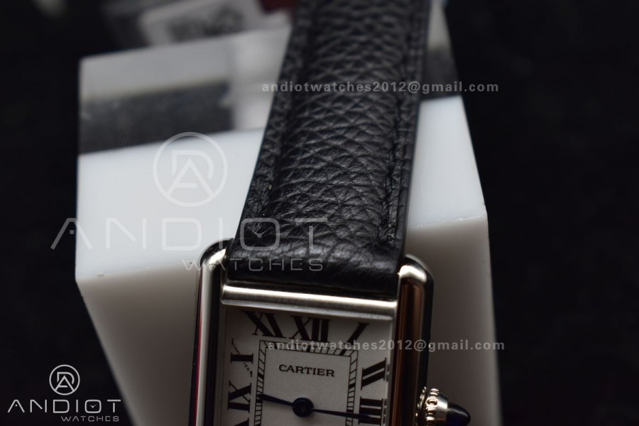 Tank Solo 22mm K11F SS White Dial on Black Leather Strap Ronda Quartz