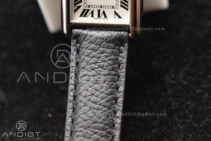 Tank Solo 22mm K11F SS White Dial on Black Leather Strap Ronda Quartz