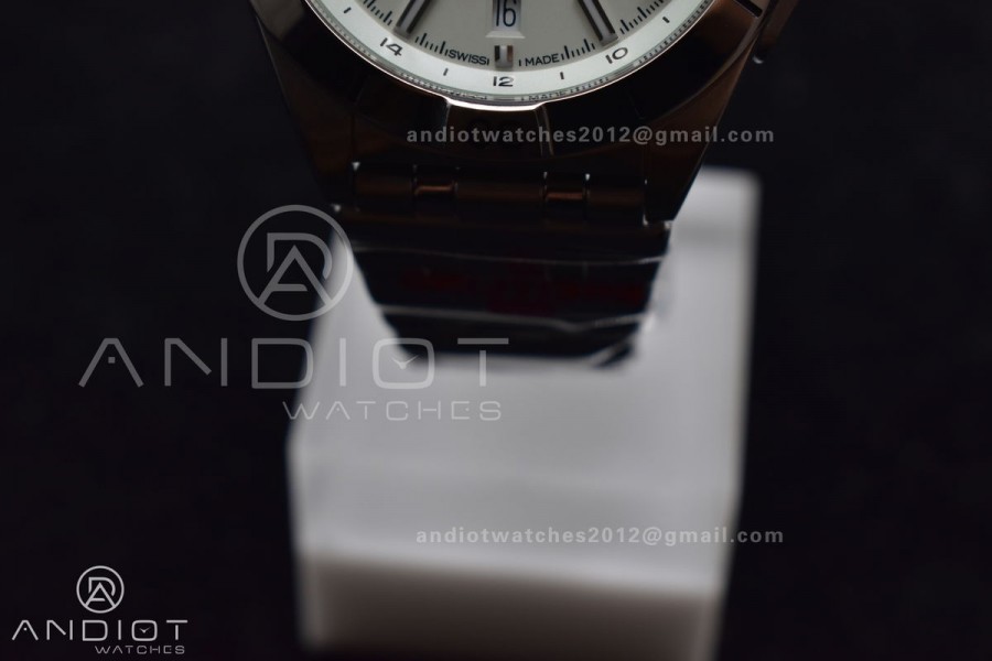 Breitling BLS Factory Chronomat Automatic 1:1 Best Edition GMT 40mm White Dial On SS Bracelet A2836