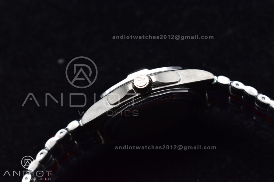 Breitling BLS Factory Chronomat Automatic 1:1 Best Edition GMT 40mm White Dial On SS Bracelet A2836